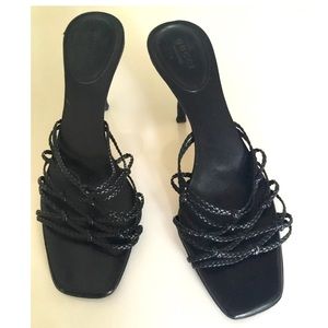 Gucci Leather Braided Sandals 8.5. Great condition. 2 1/2 Heel.